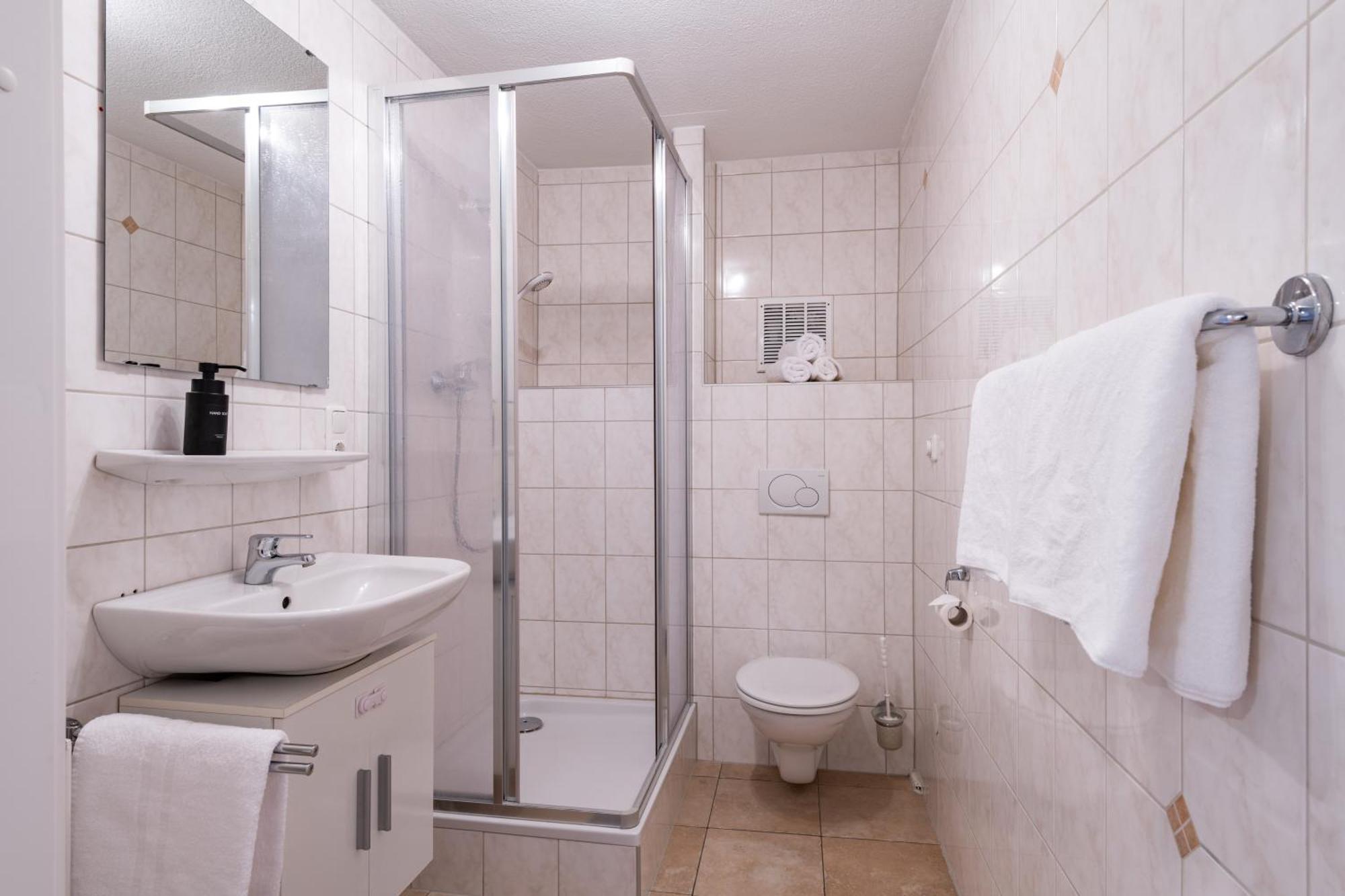 Apartmenthaus Ehrenberg Ehenbichl Exterior foto